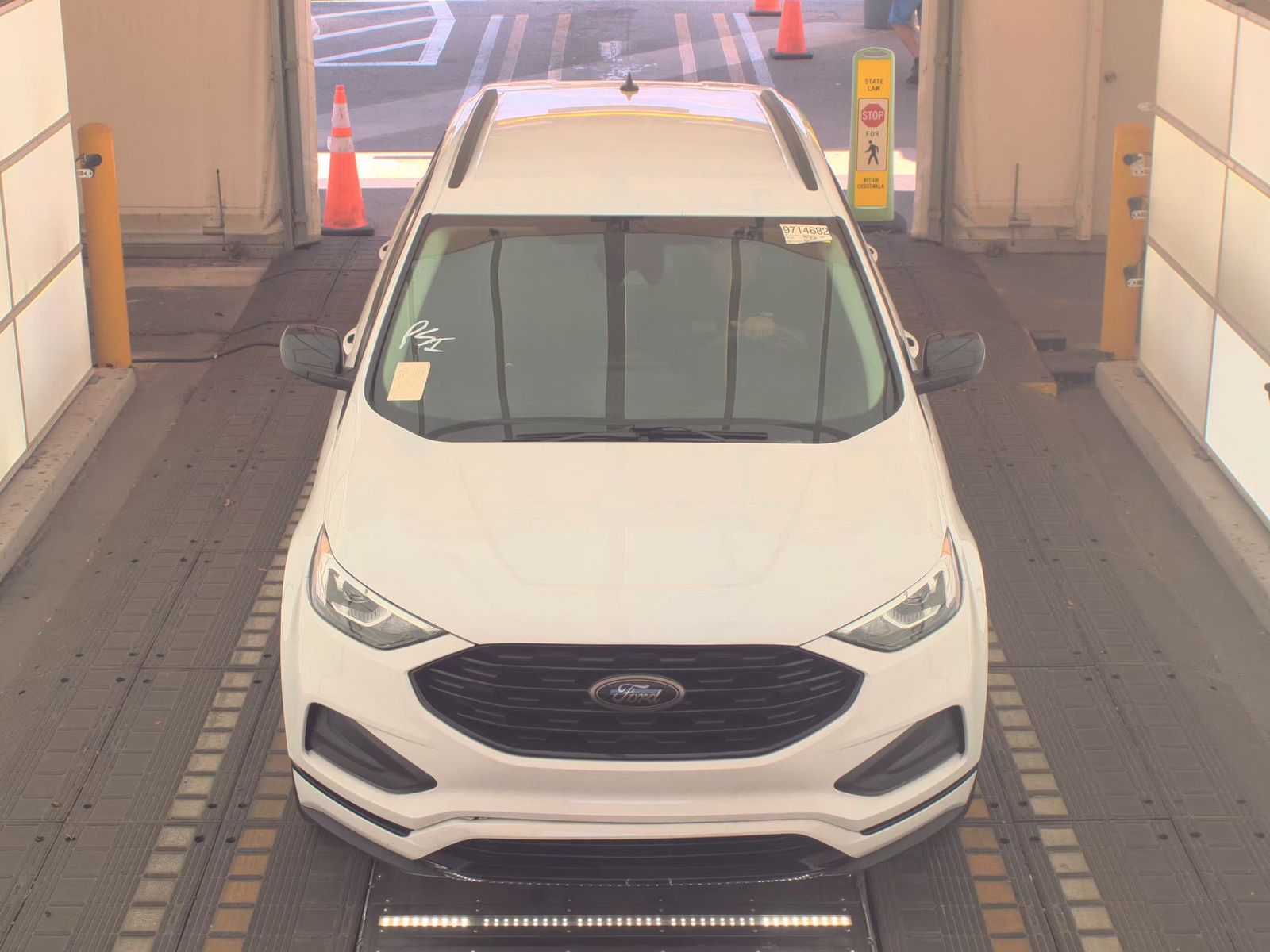 2022 Ford Edge SE AWD