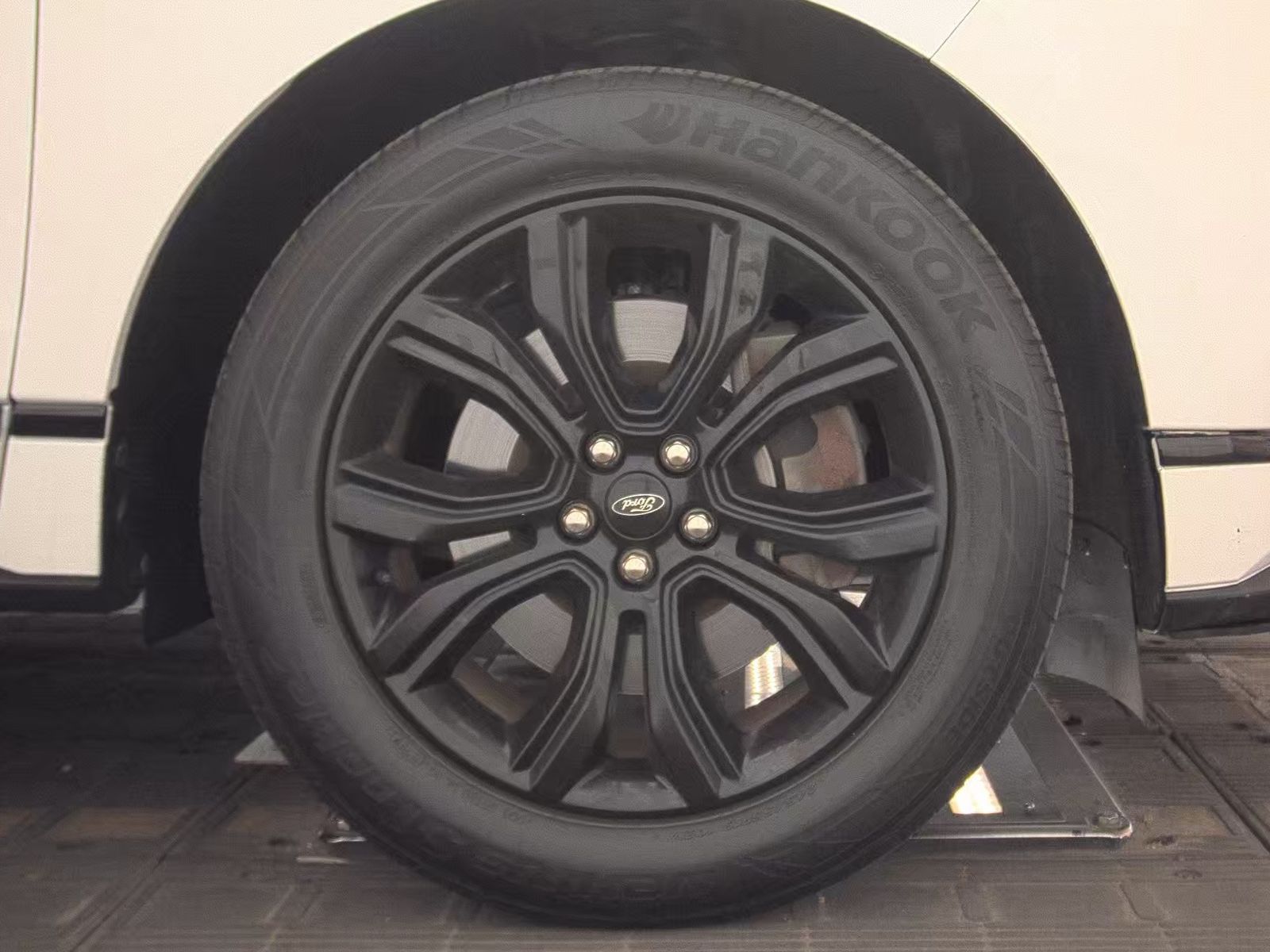 2022 Ford Edge SE AWD