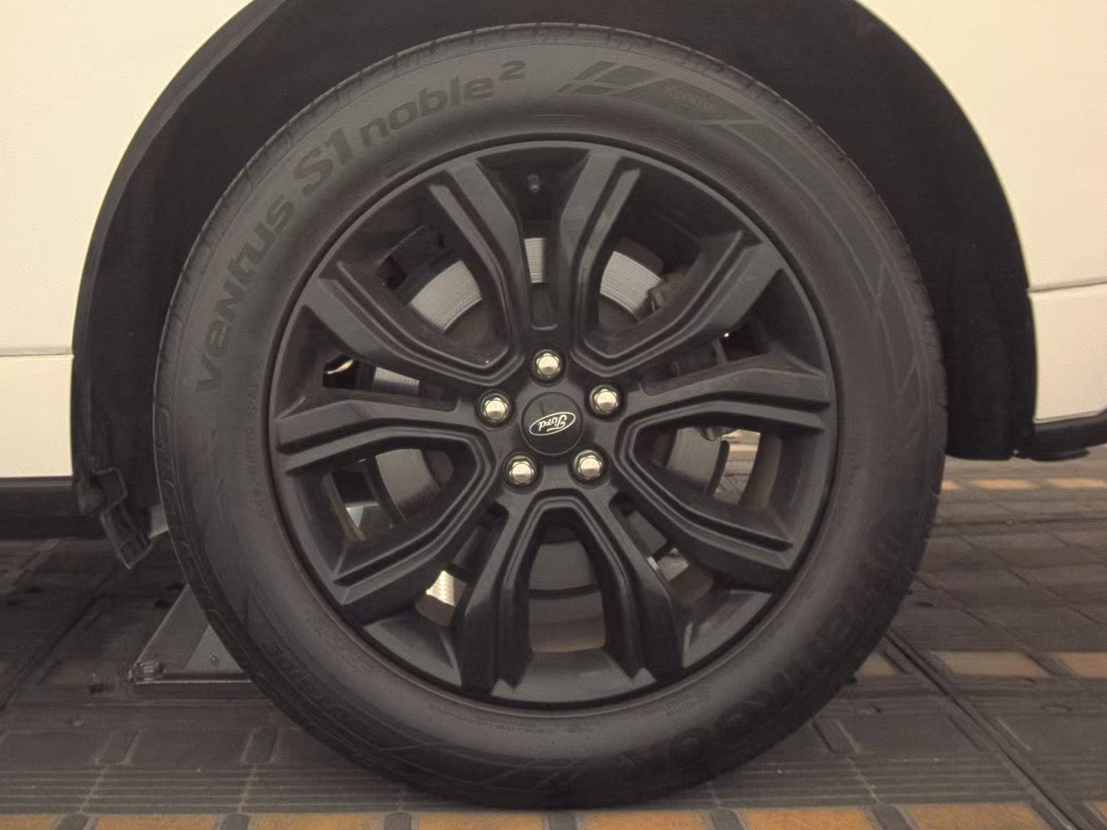 2022 Ford Edge SE AWD