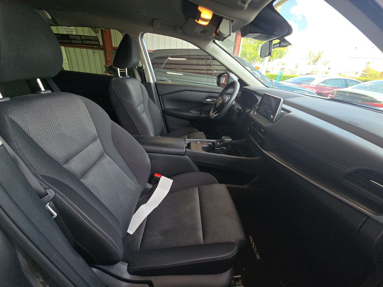 2024 Nissan Rogue SV FWD