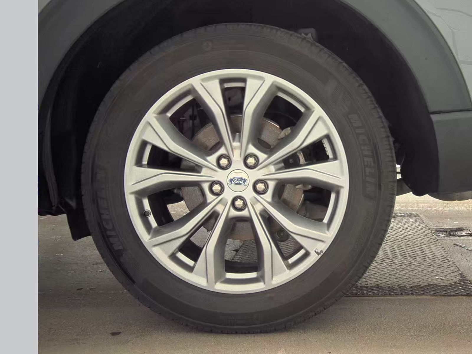 2022 Ford Explorer XLT AWD