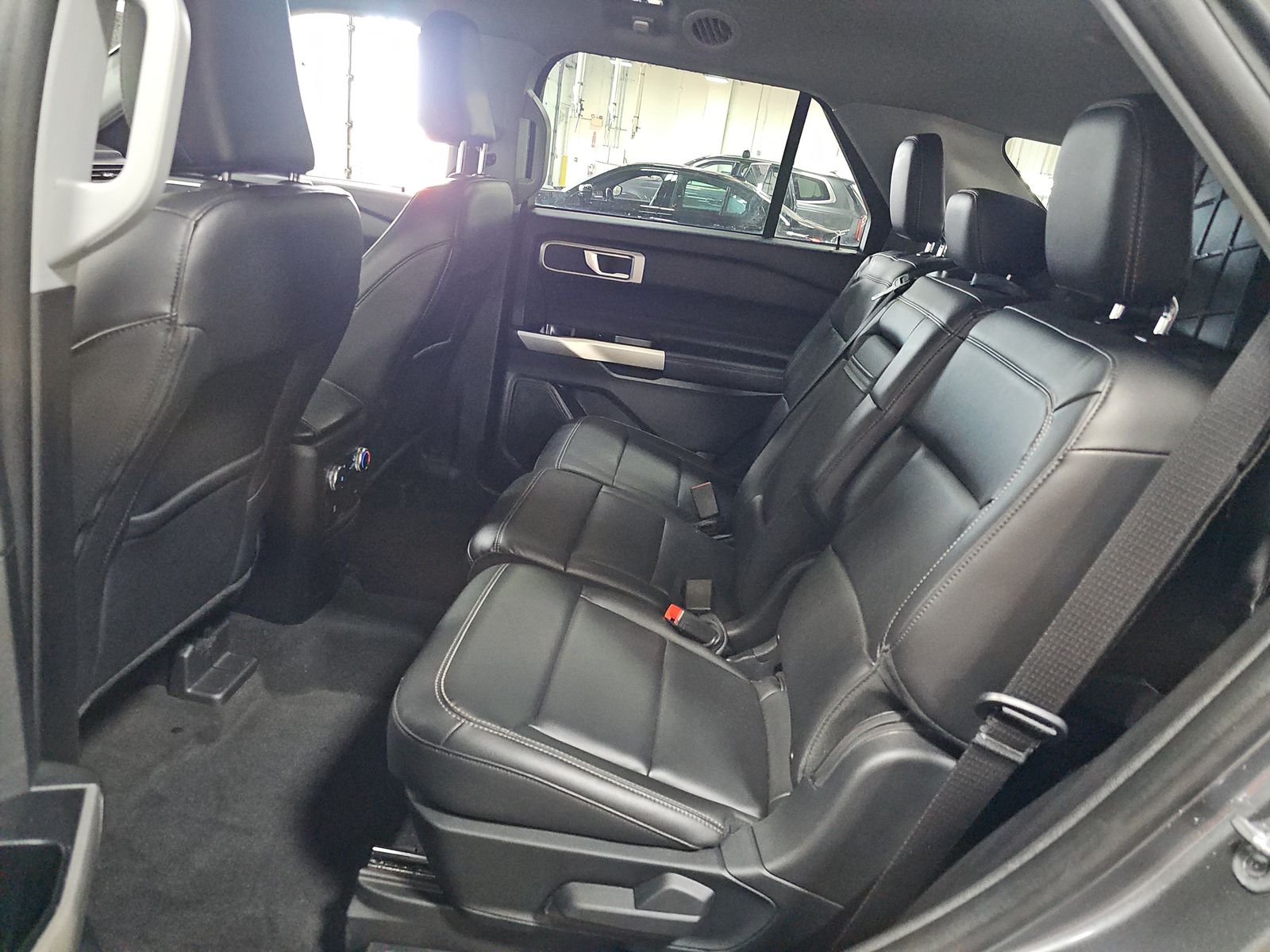 2022 Ford Explorer XLT AWD