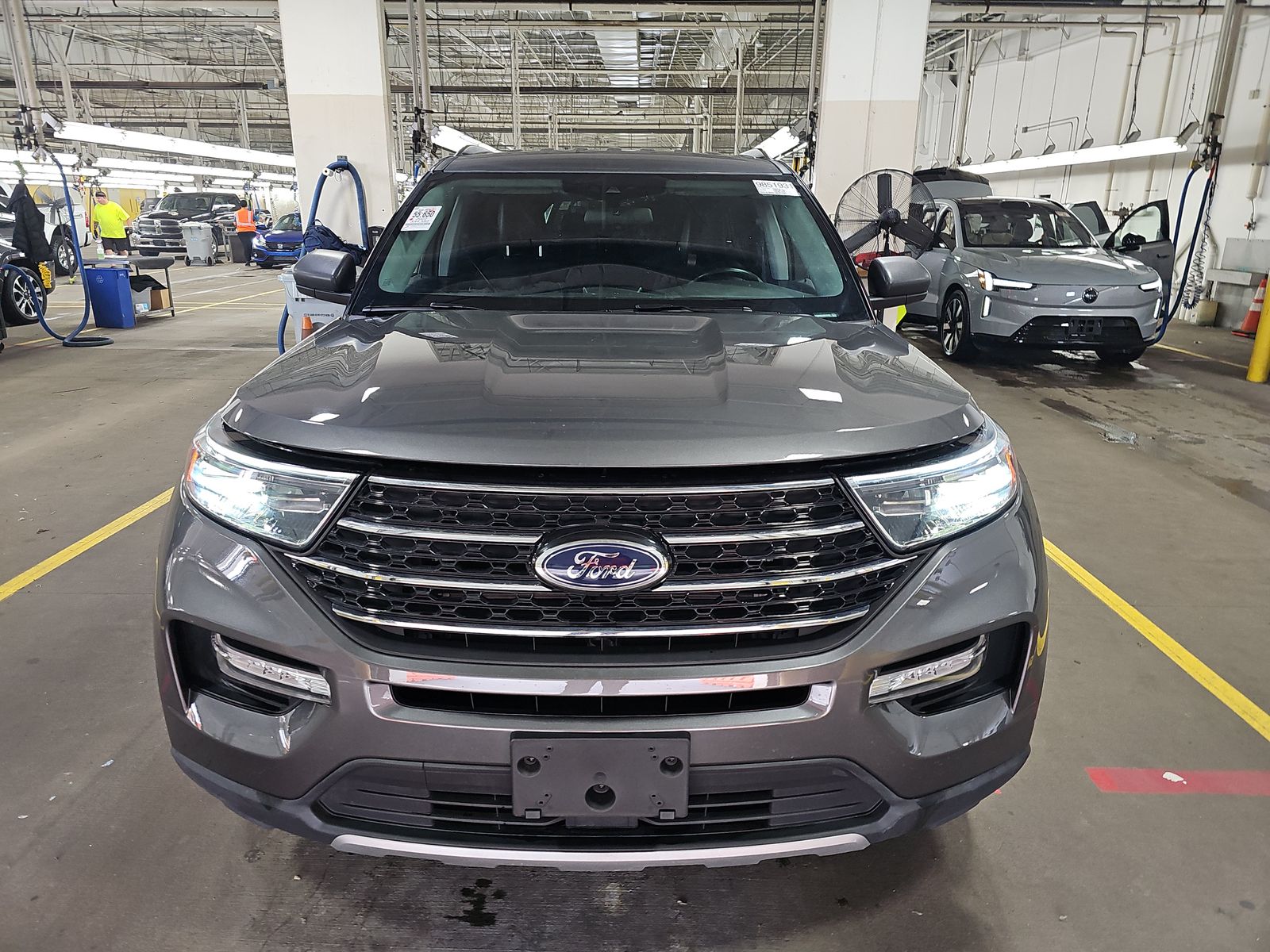 2022 Ford Explorer XLT AWD