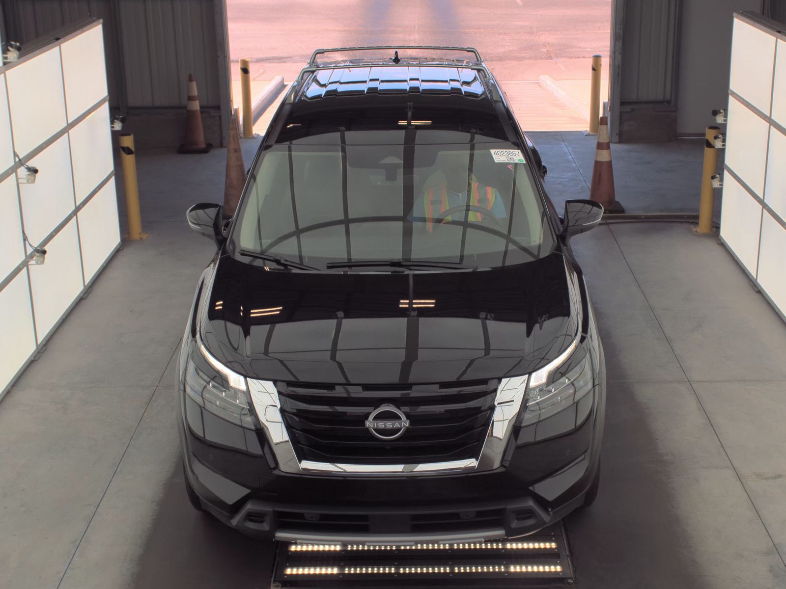 2025 Nissan Pathfinder SL AWD