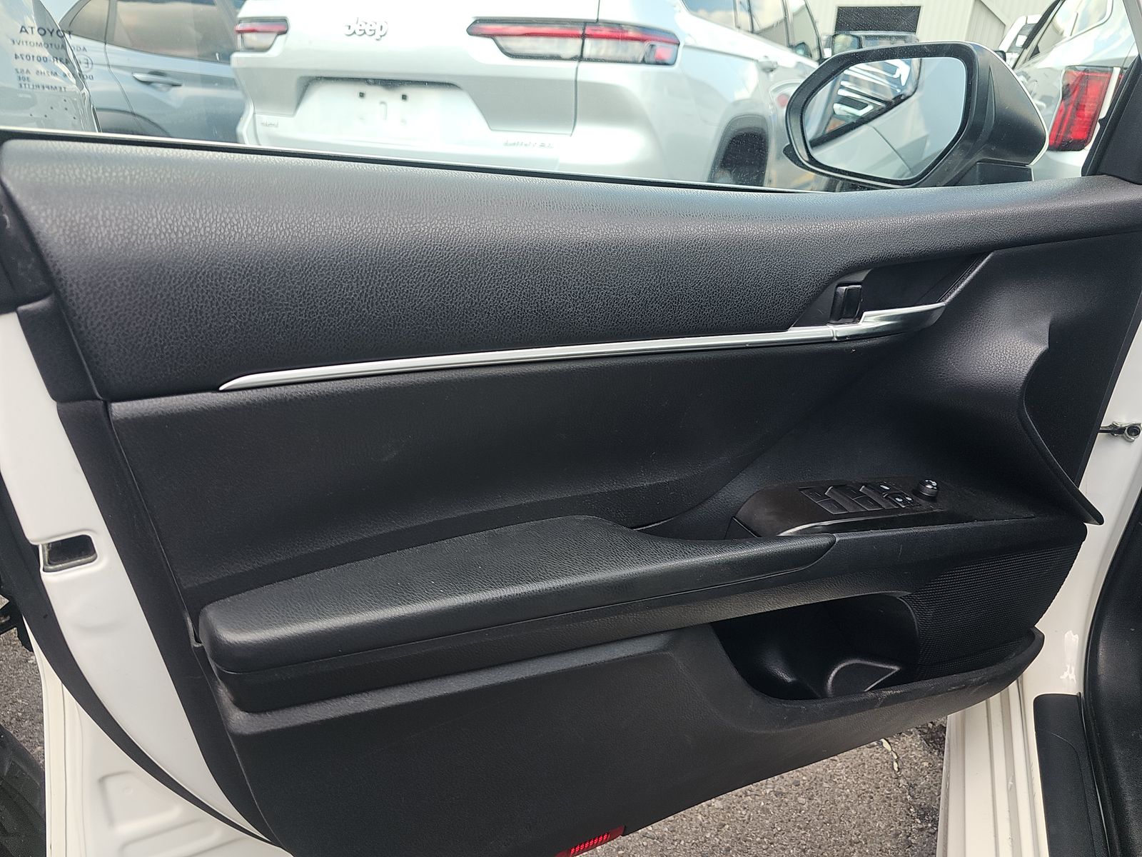 2021 Toyota Camry SE FWD