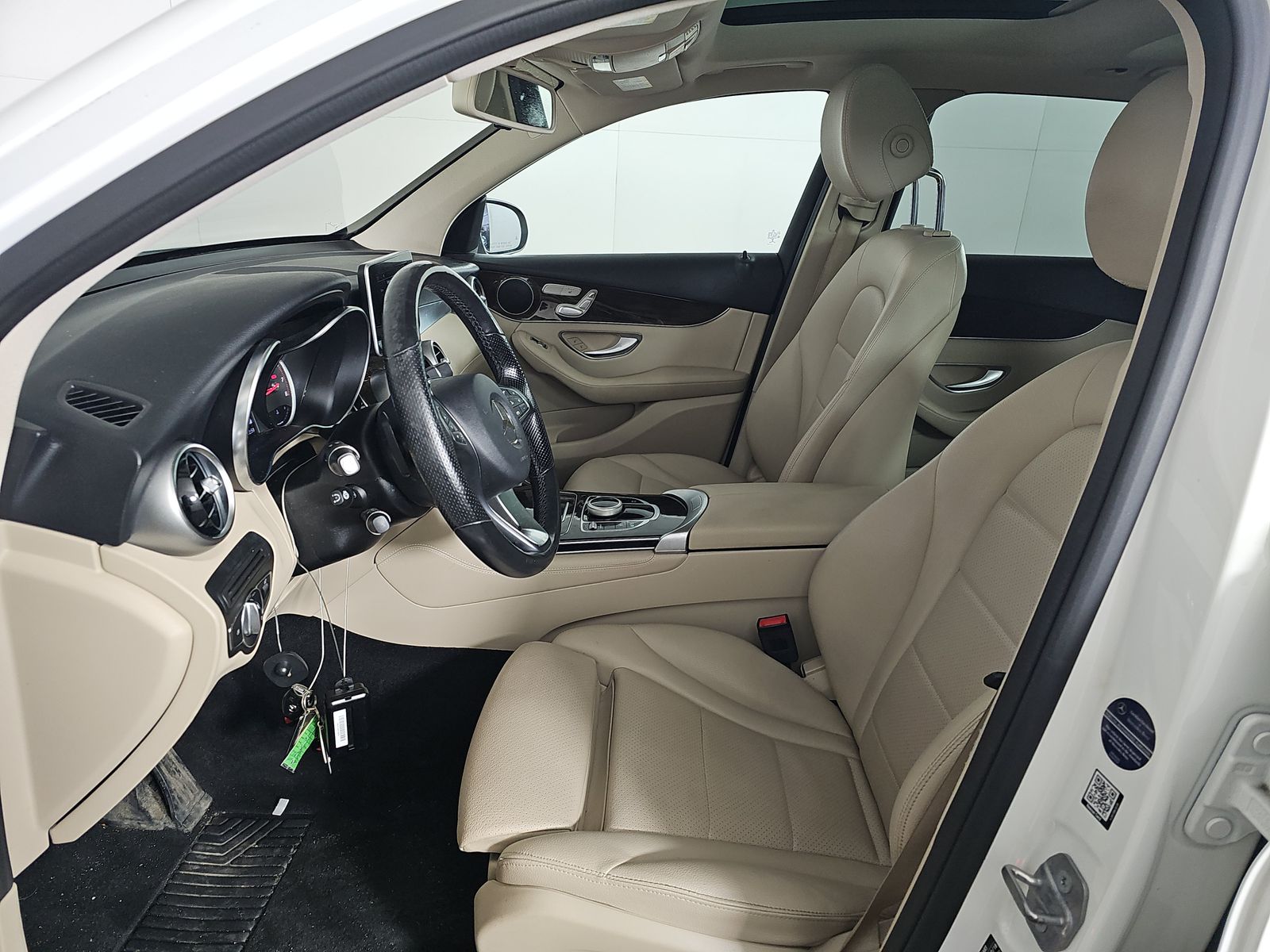 MERCEDES-BENZ GLC-CLASS - 8