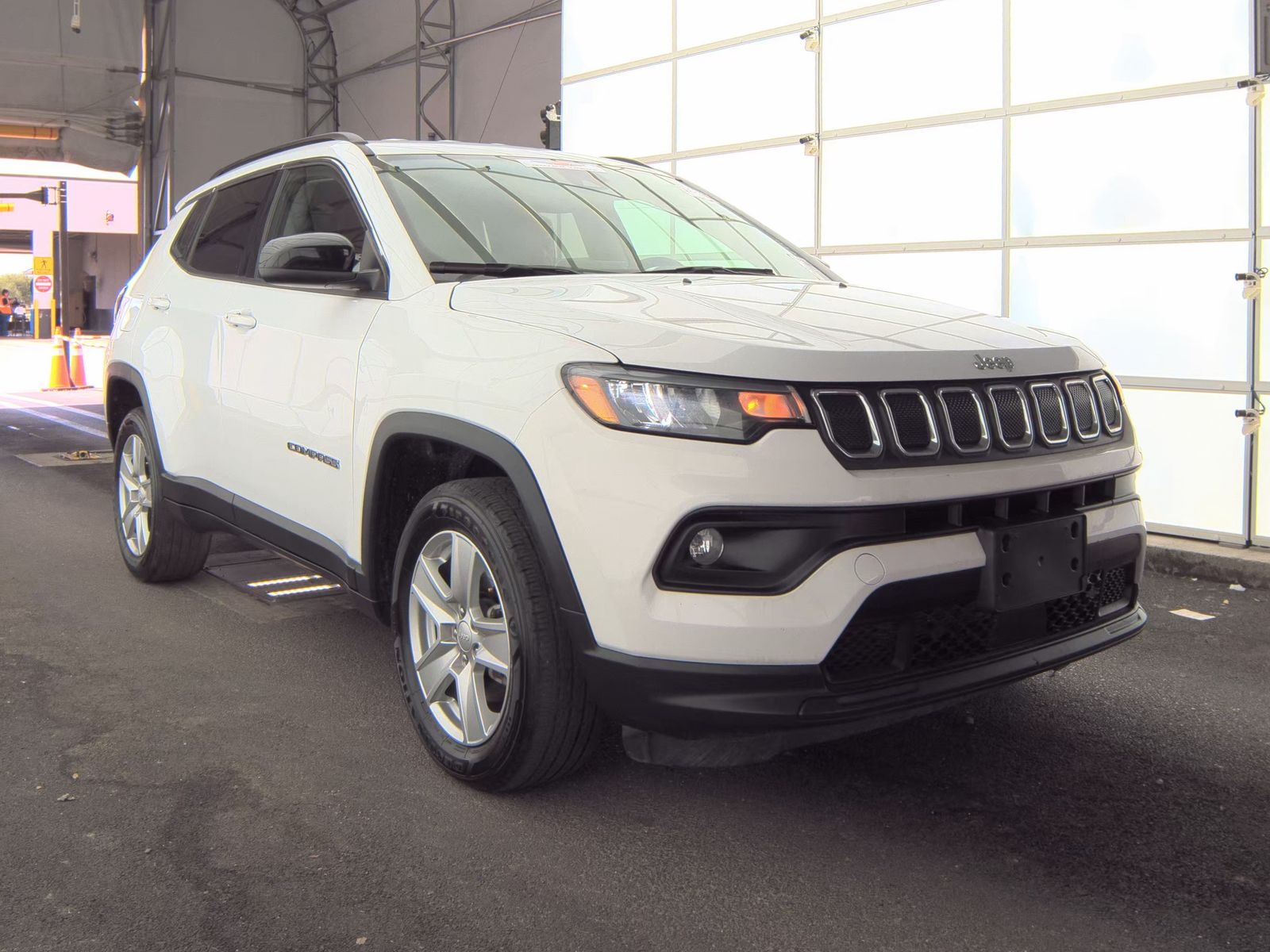 JEEP LATITUDE - 4