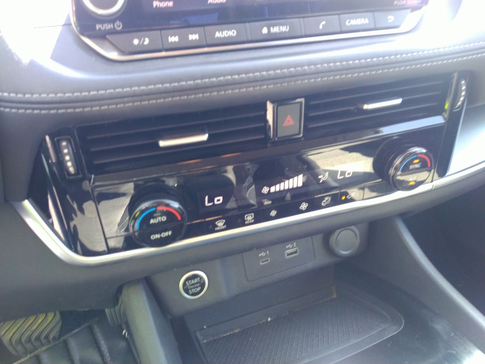 2022 Nissan Rogue SV FWD