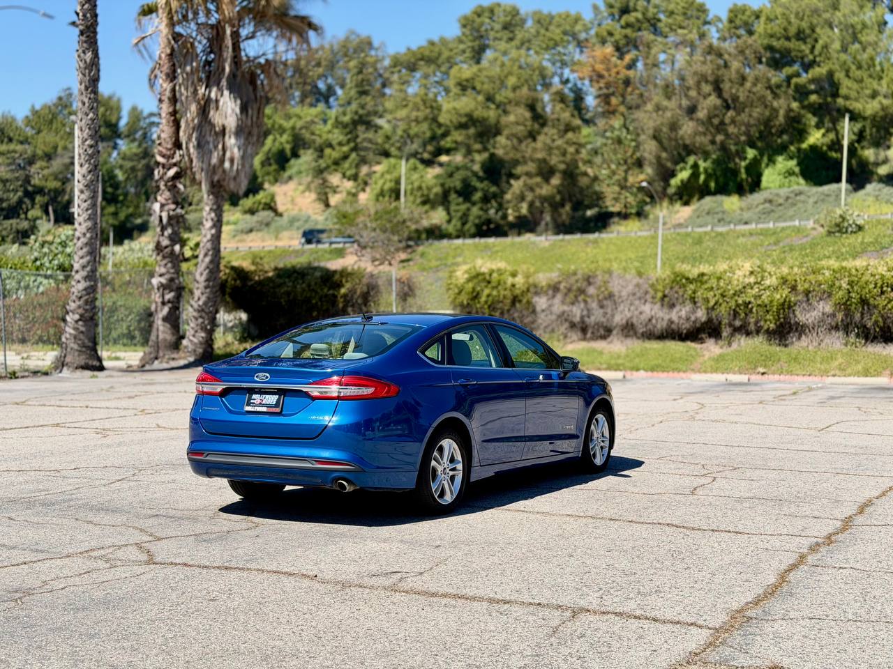 FORD FUSION - 8