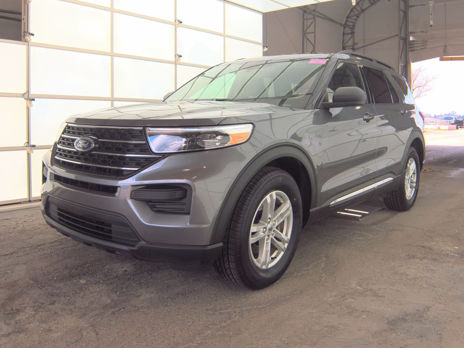 FORD EXPLORER - 1