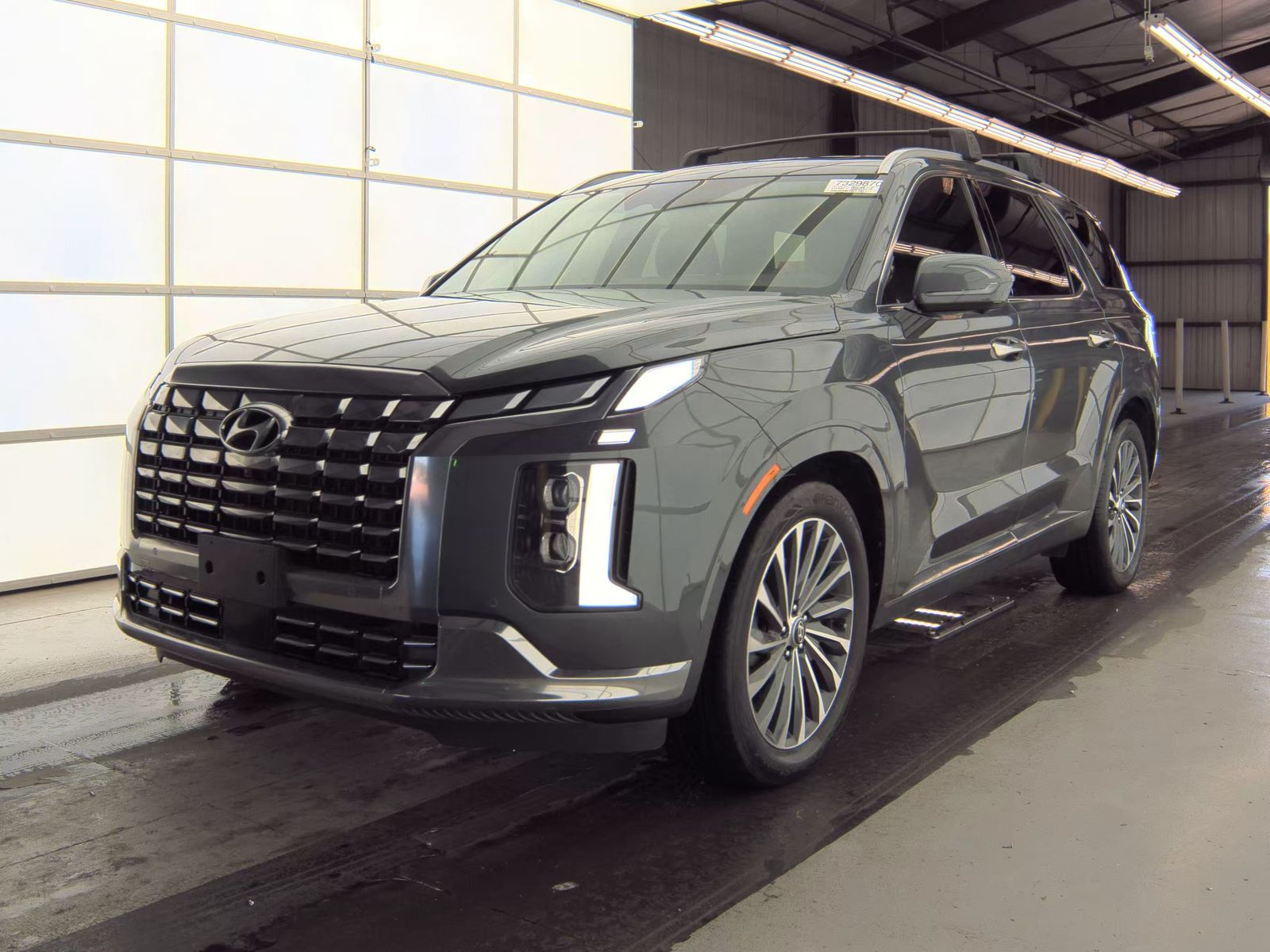 HYUNDAI CALLIGRAPH - 1