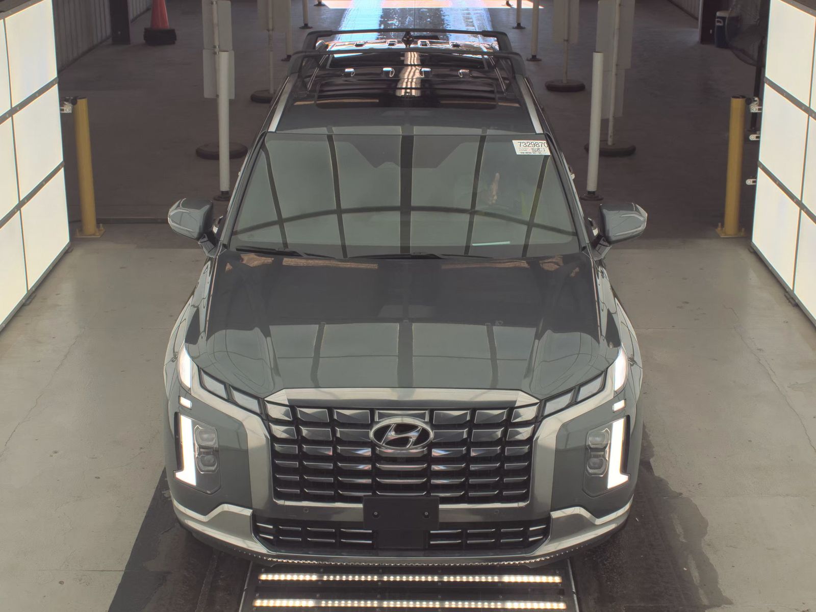 HYUNDAI CALLIGRAPH - 3