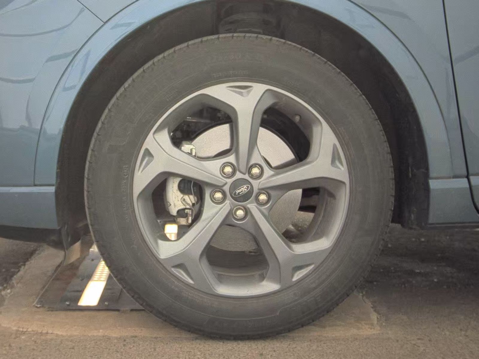 2023 Ford Escape ST-Line Select AWD