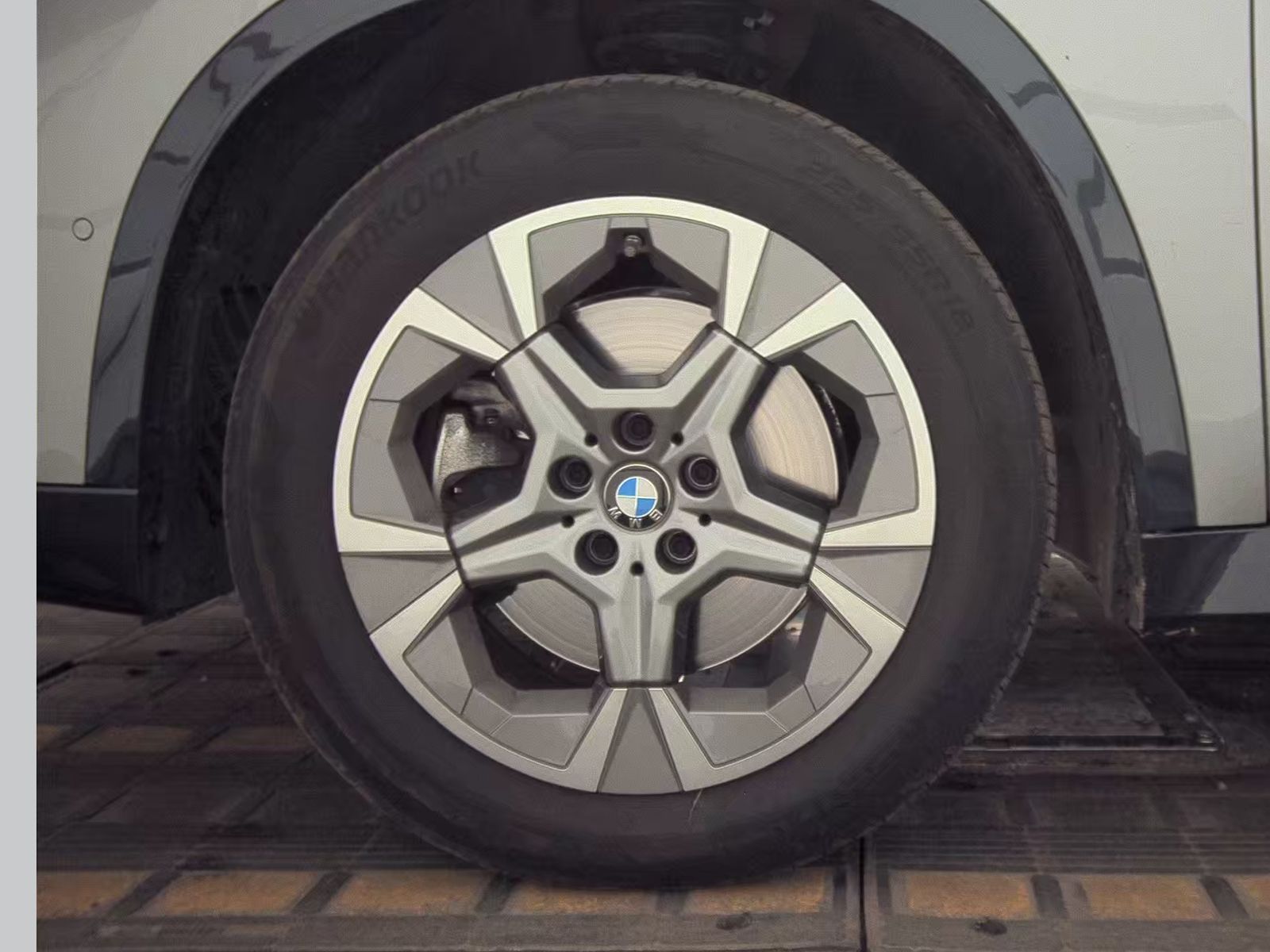 2026 BMW X1 xDrive28i AWD