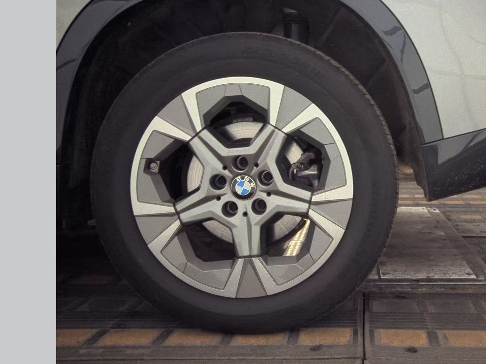 2026 BMW X1 xDrive28i AWD