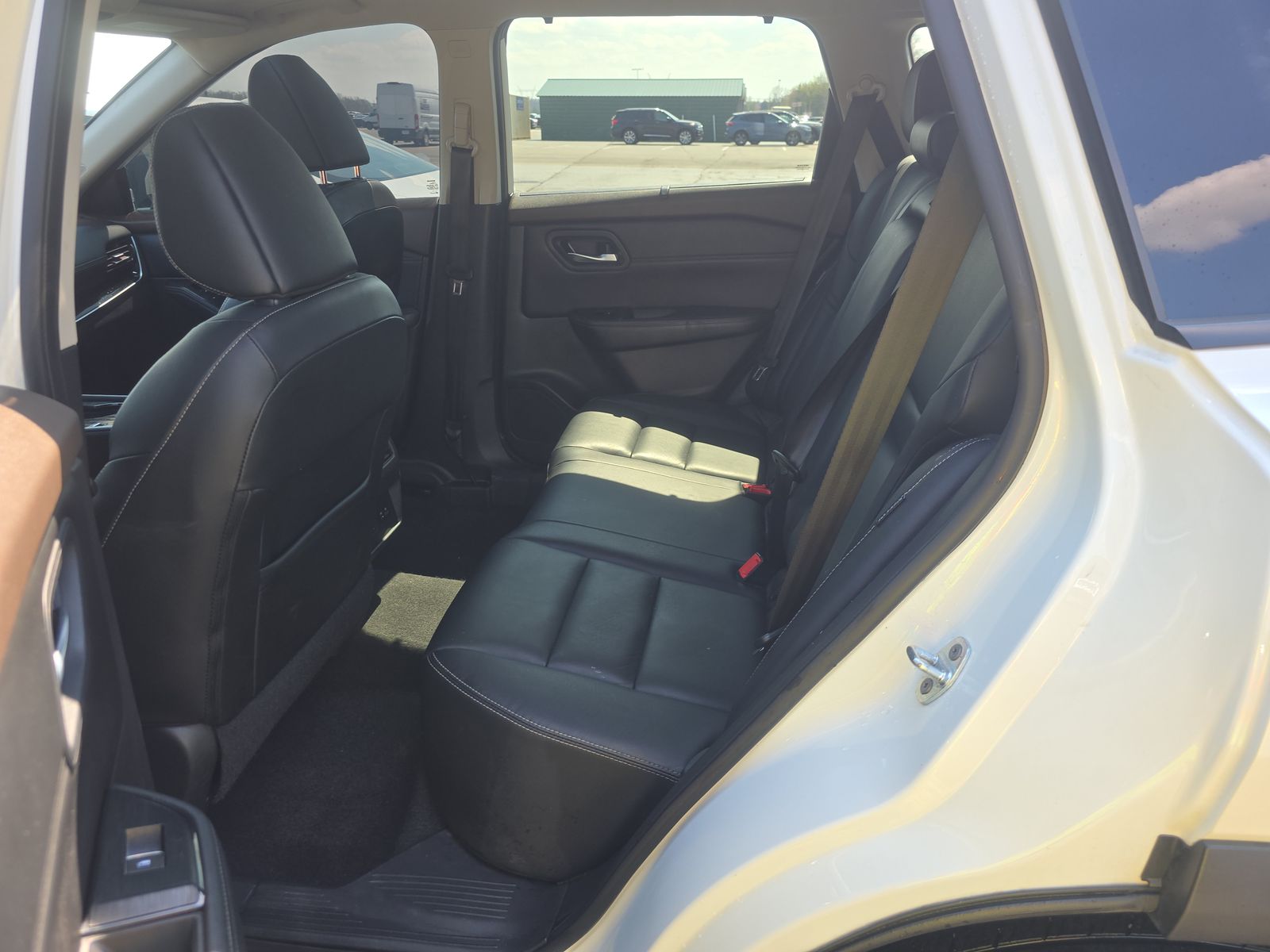 2022 Nissan Rogue SL FWD