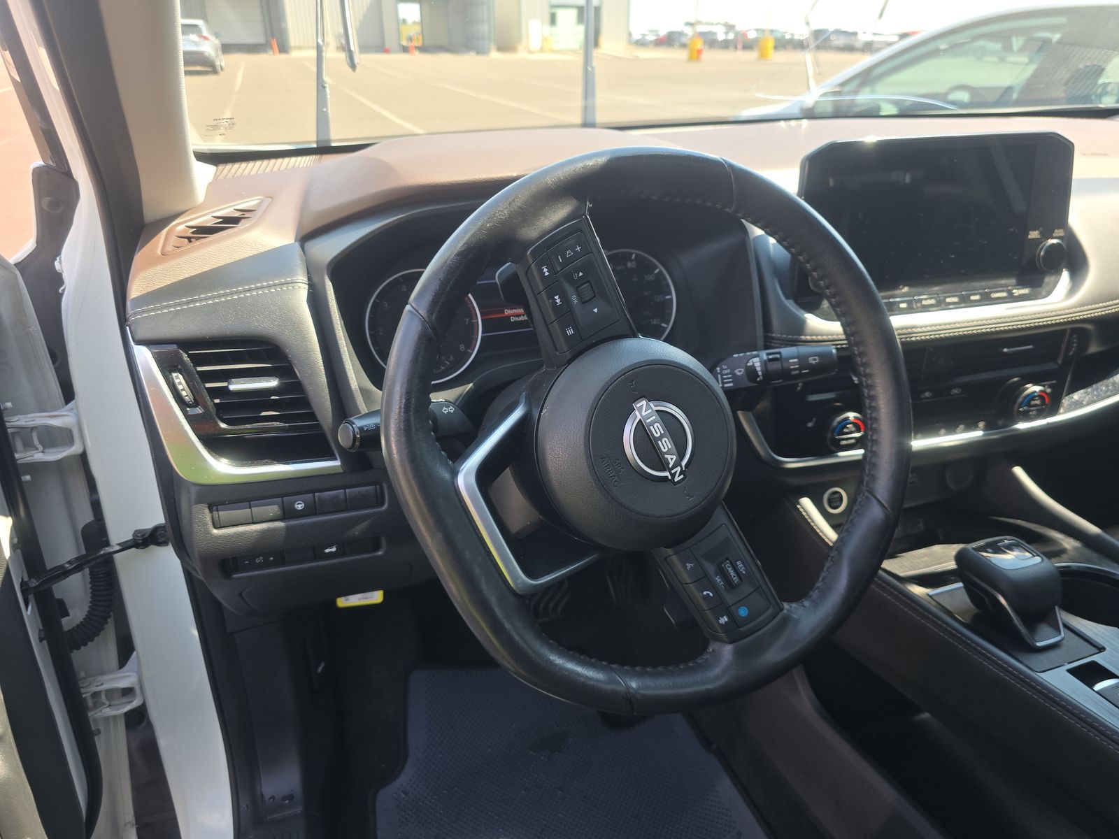 2022 Nissan Rogue SL FWD