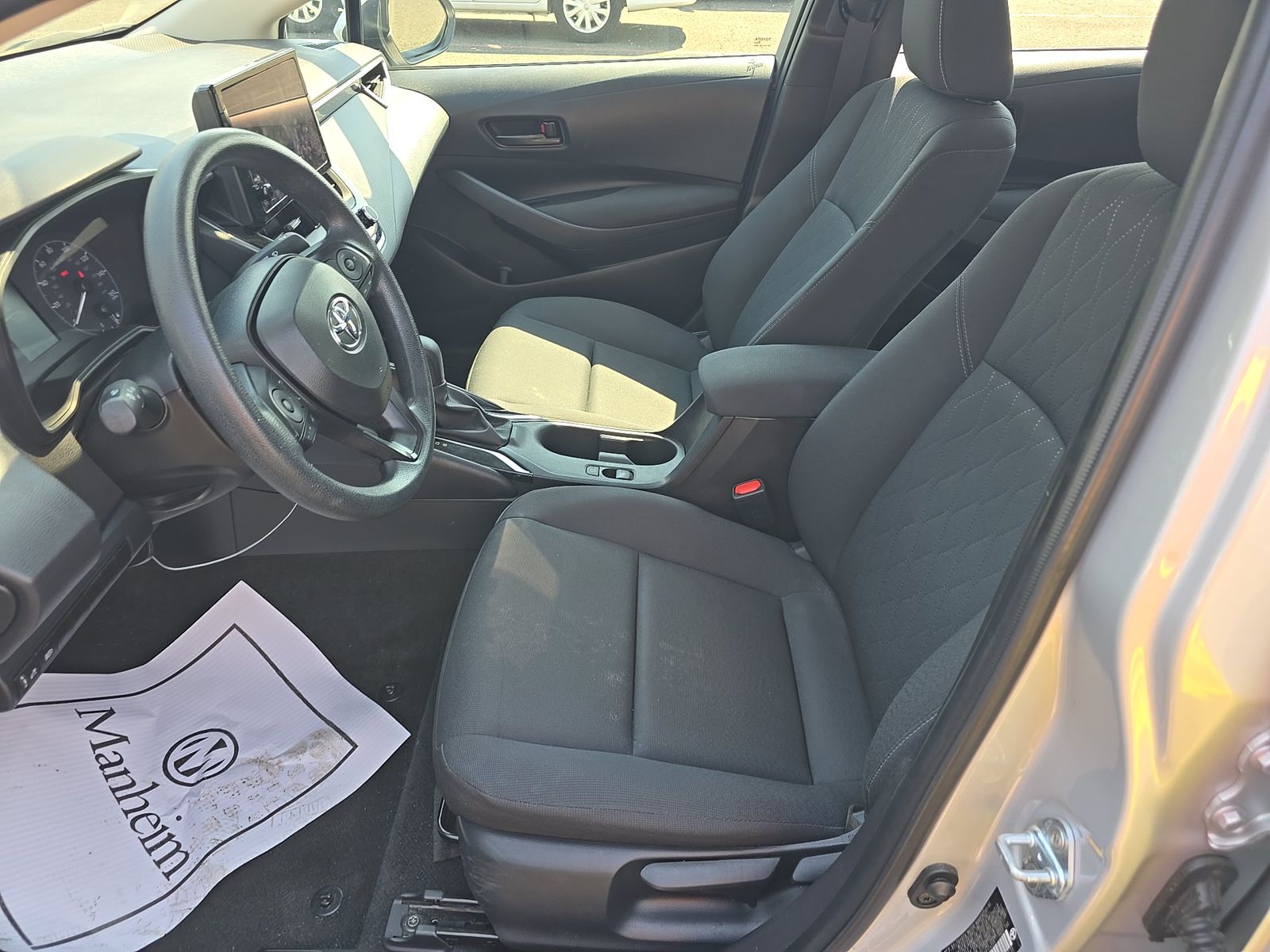 2024 Toyota Corolla LE FWD