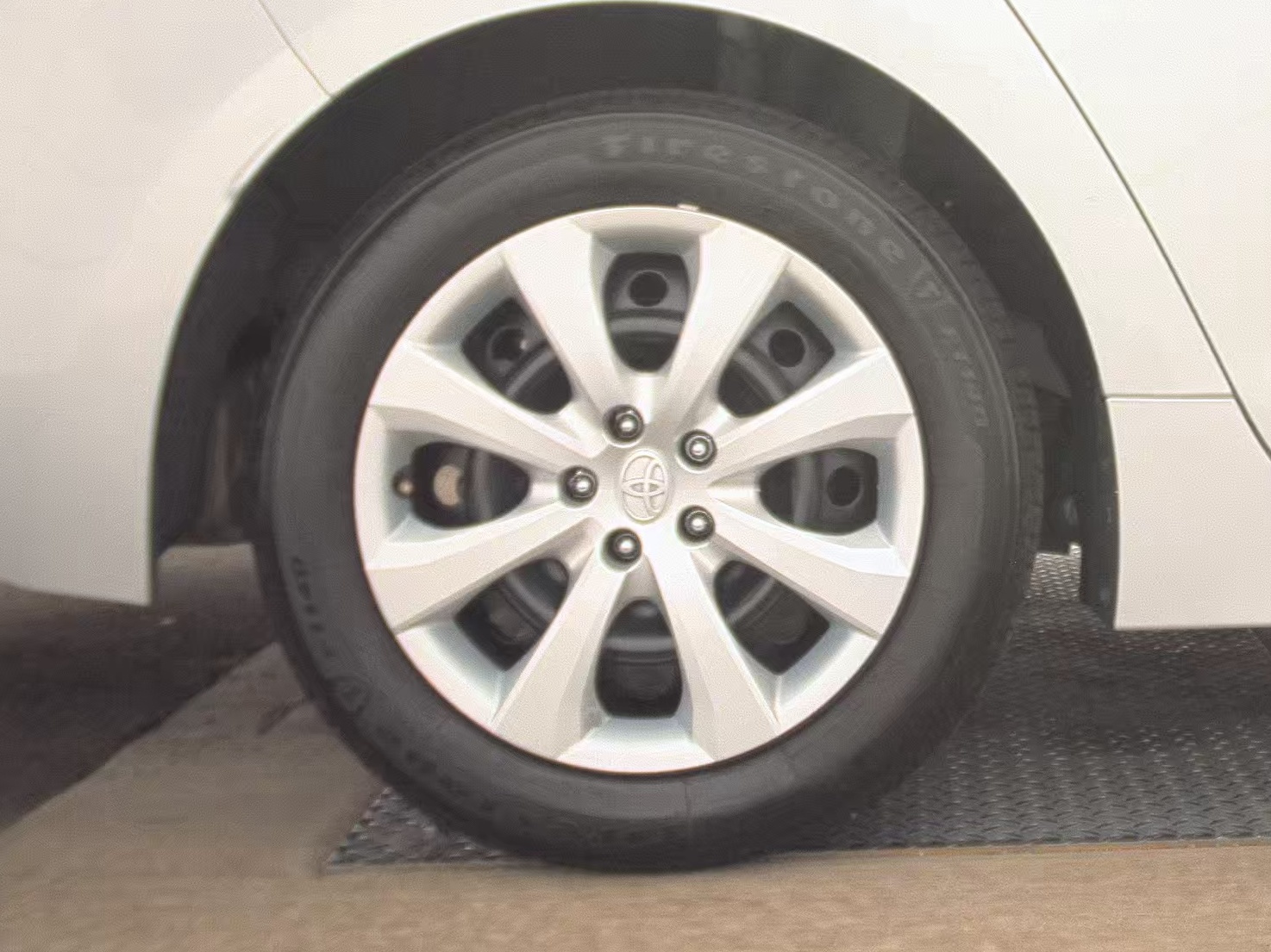 2024 Toyota Corolla LE FWD