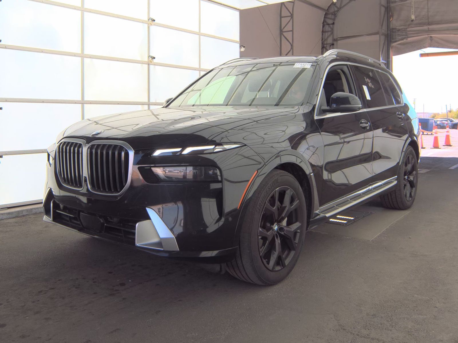 2025 BMW X7 xDrive40i AWD