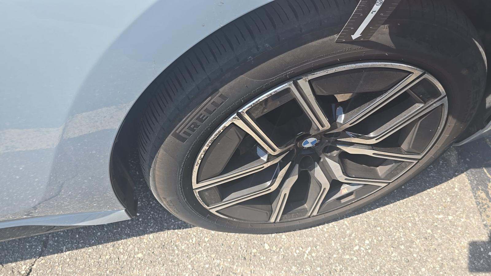 2025 BMW 7 Series 740i xDrive AWD