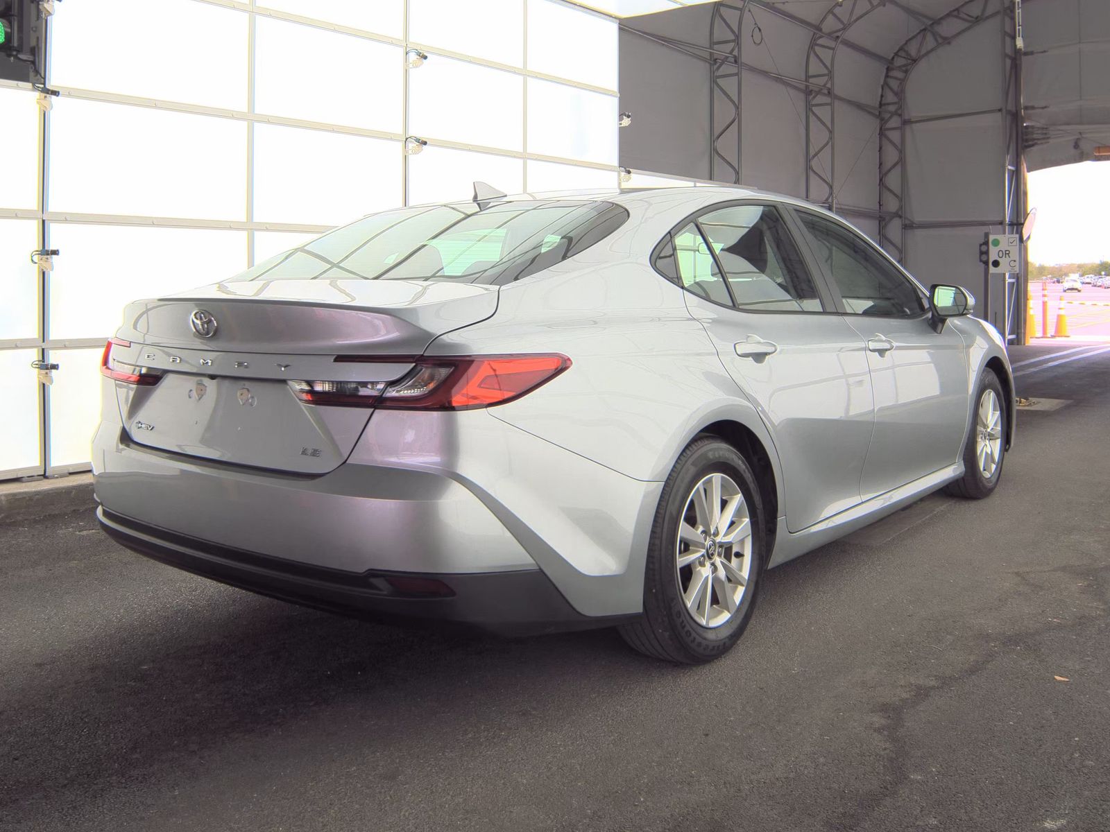 2025 Toyota Camry LE FWD