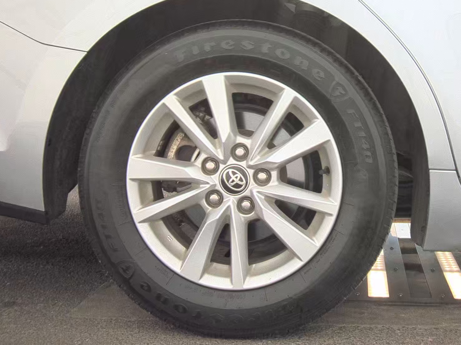 2025 Toyota Camry LE FWD