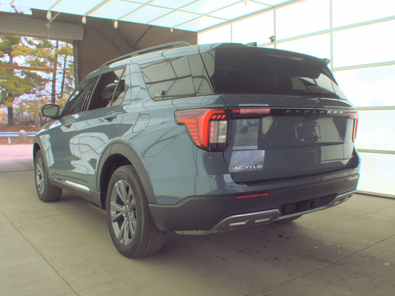FORD EXPLORER - 8
