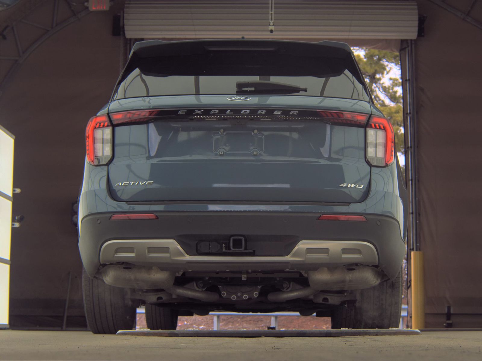FORD EXPLORER - 7