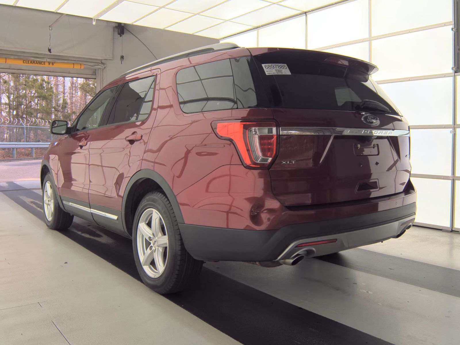 2017 Ford Explorer XLT AWD