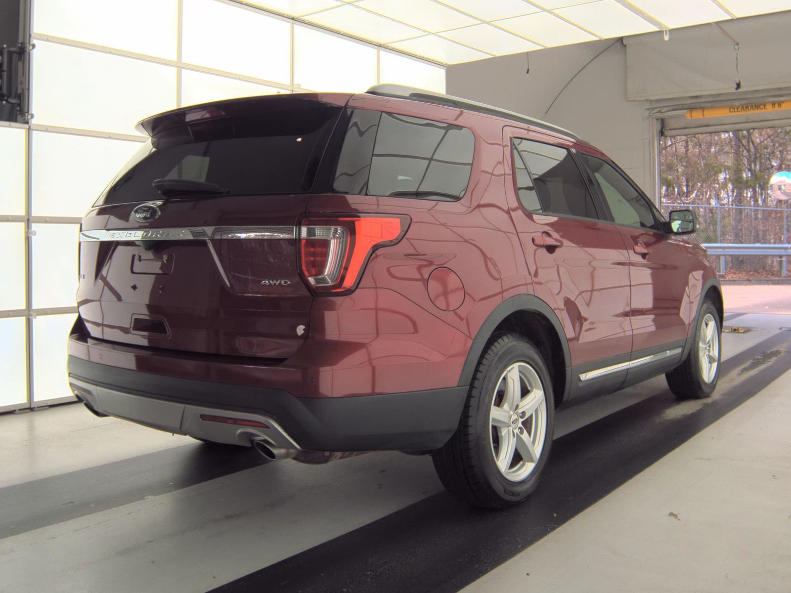 2017 Ford Explorer XLT AWD