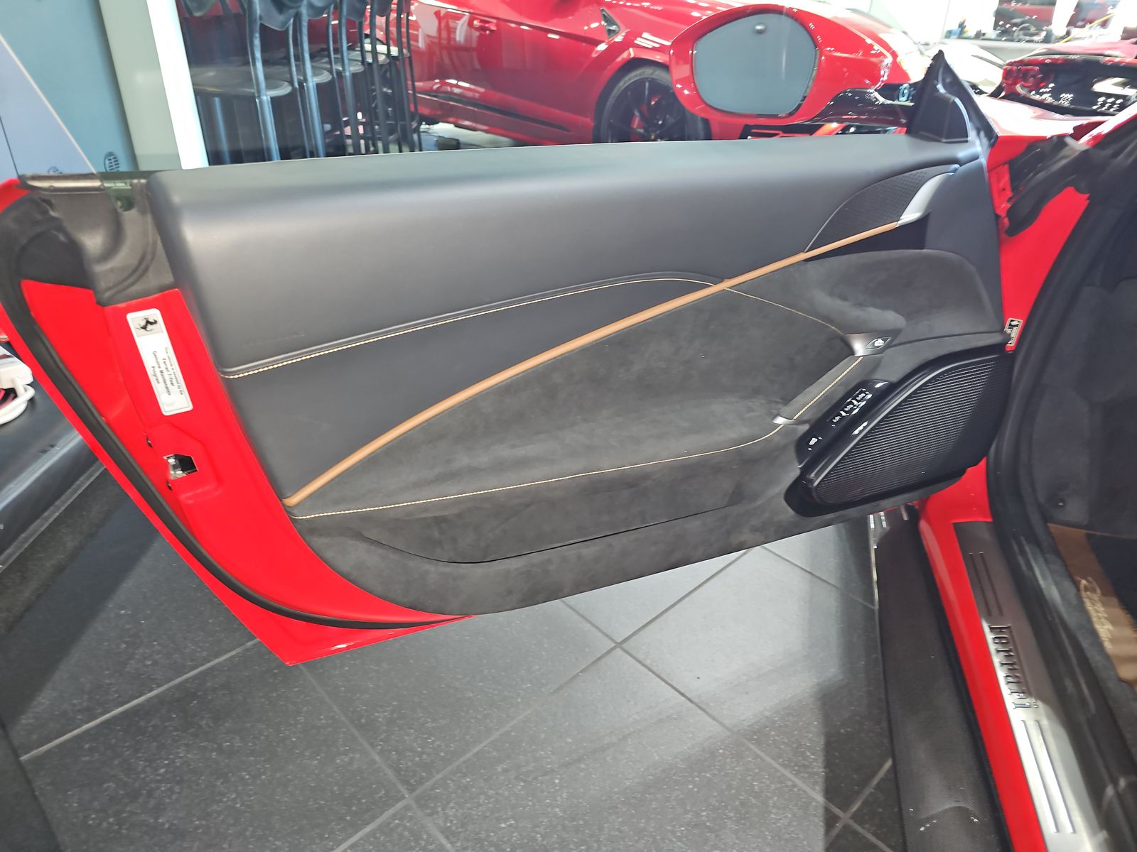2024 Ferrari Roma Base RWD