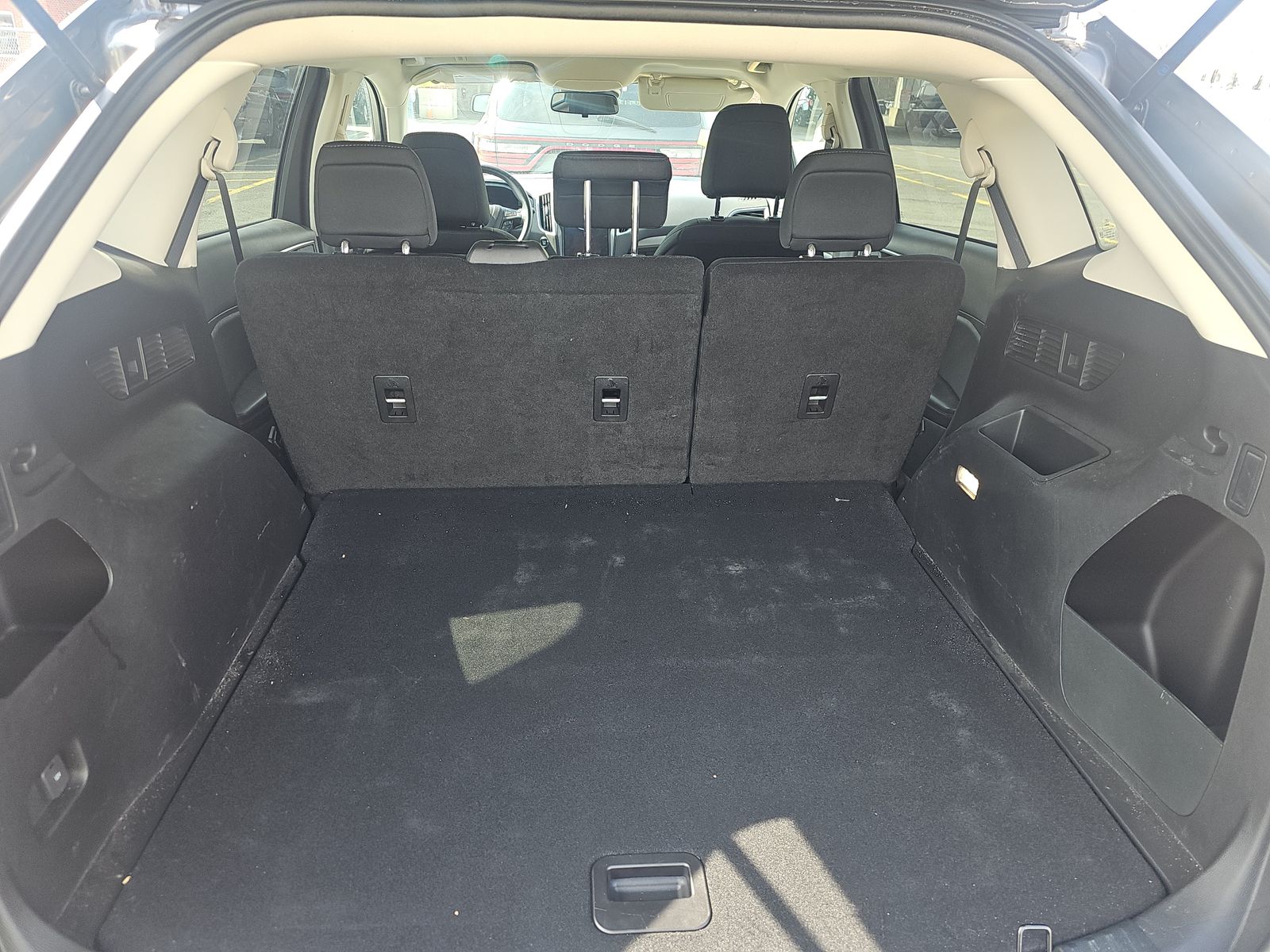 2023 Ford Edge SE AWD