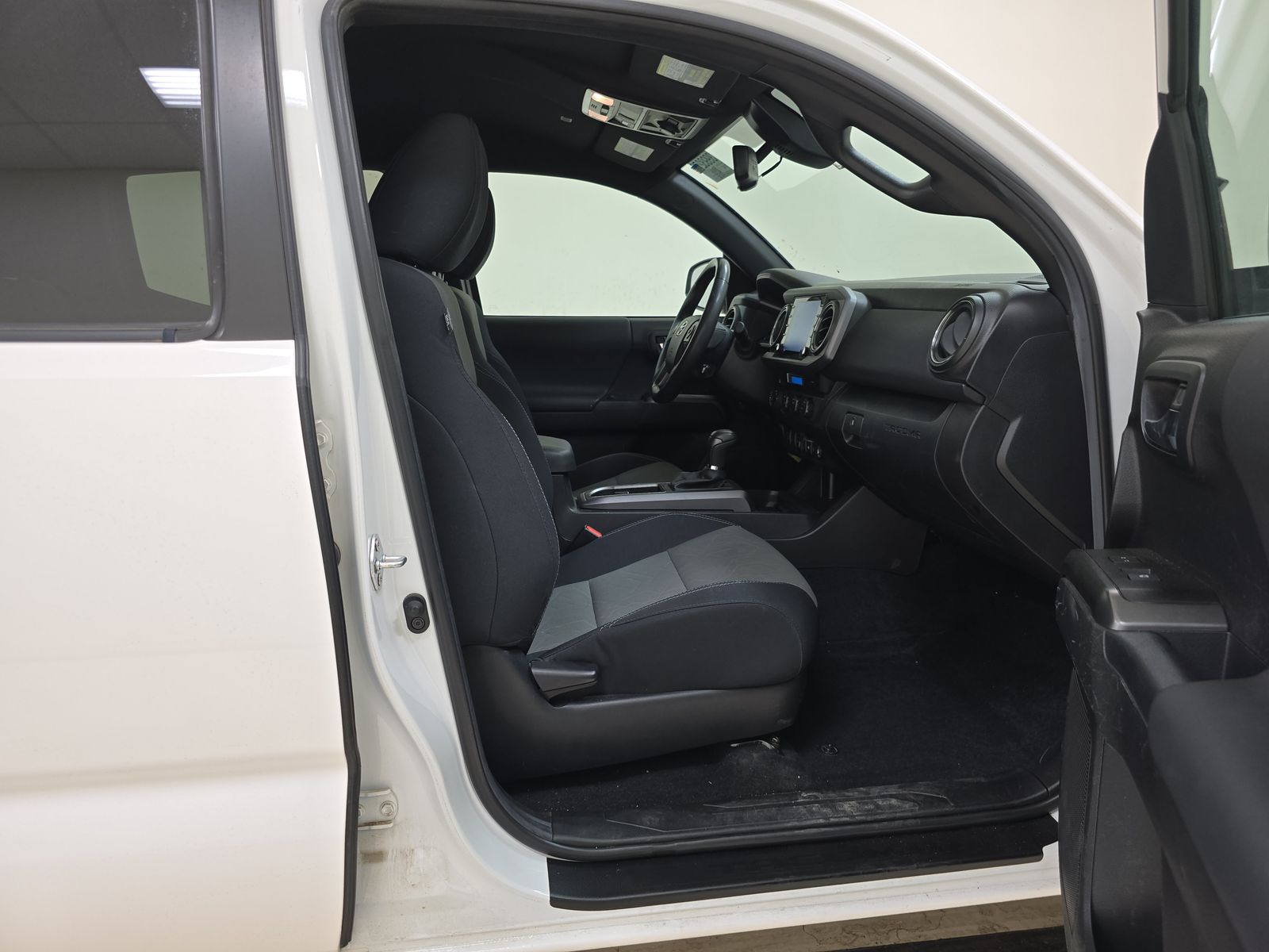 2022 Toyota Tacoma TRD Off-Road AWD