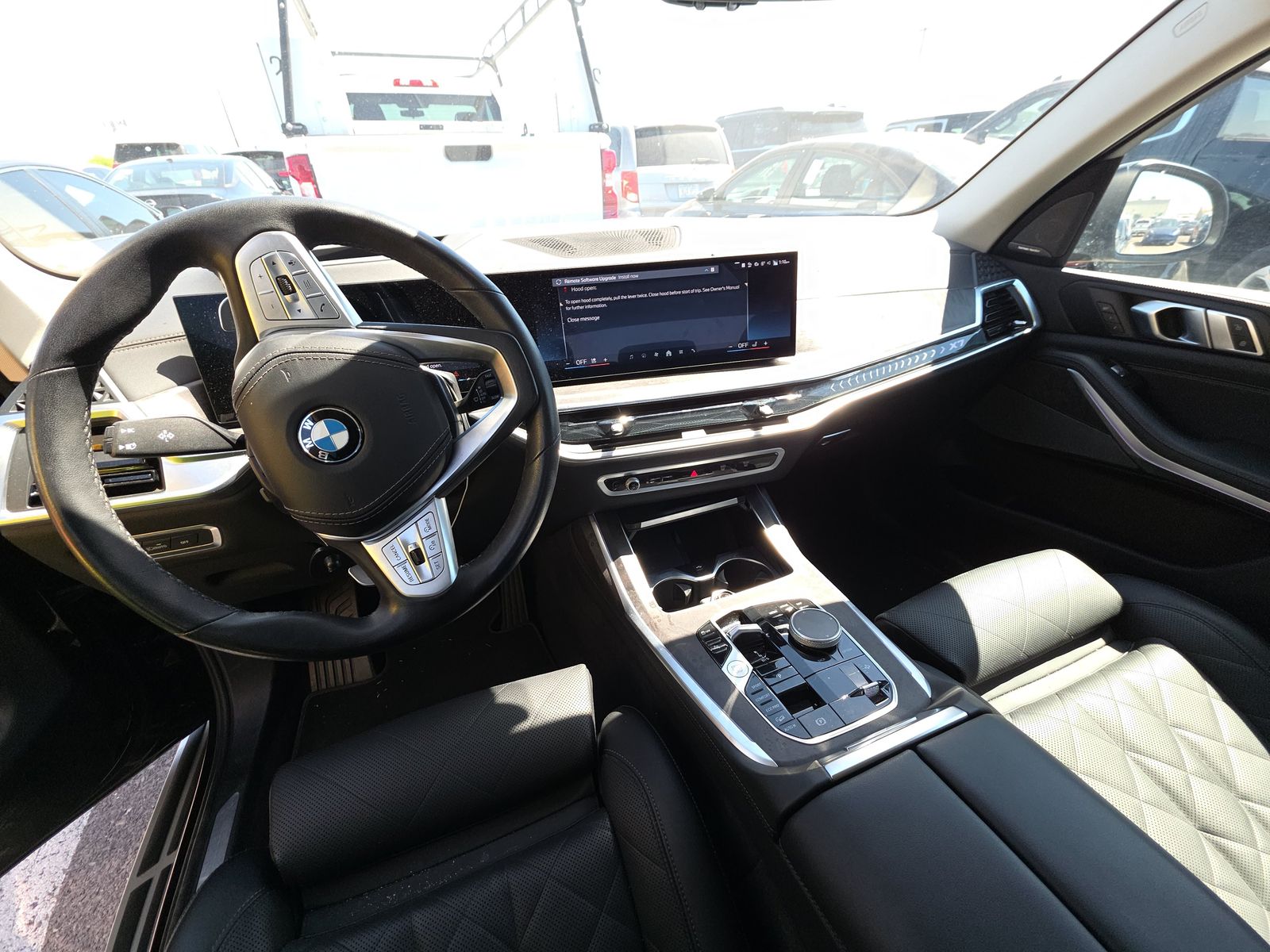 2025 BMW X7 xDrive40i AWD