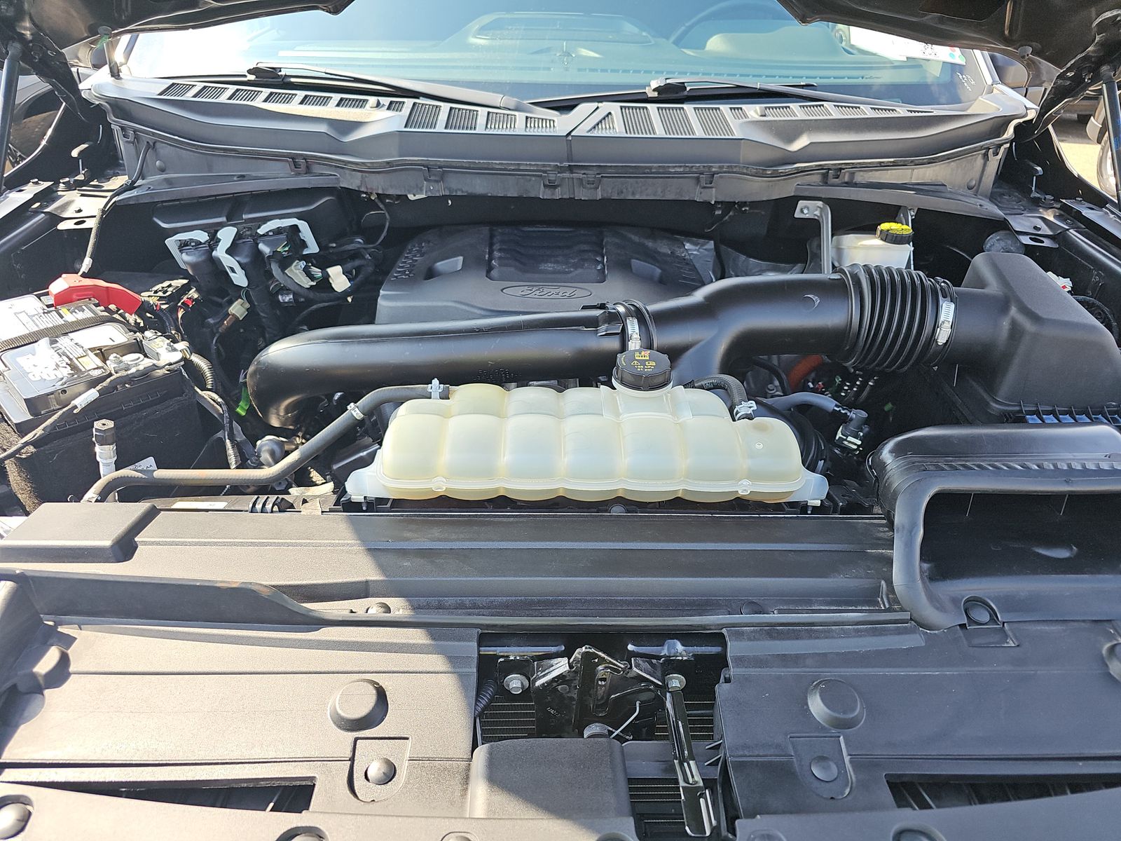 2022 Ford F-150 XLT AWD