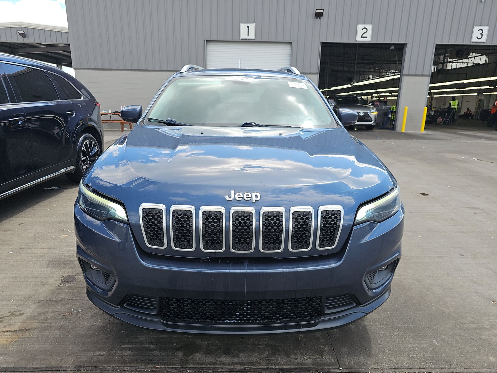 JEEP LATITUDE + - 3