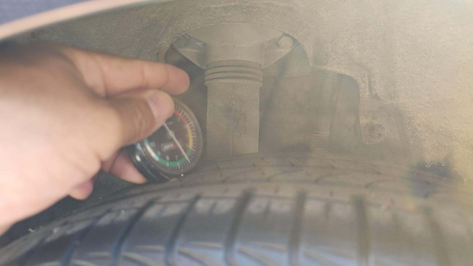 2025 Toyota Corolla Hybrid SE FWD