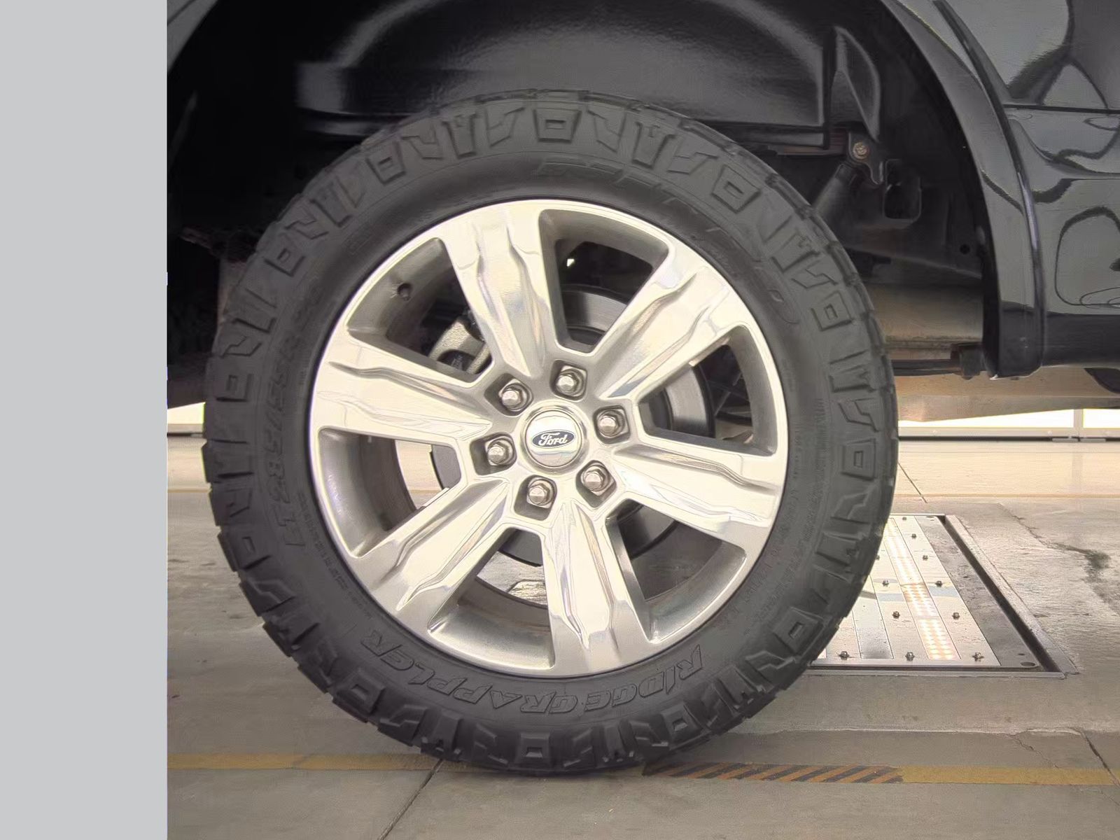 2017 Ford F-150 Platinum AWD