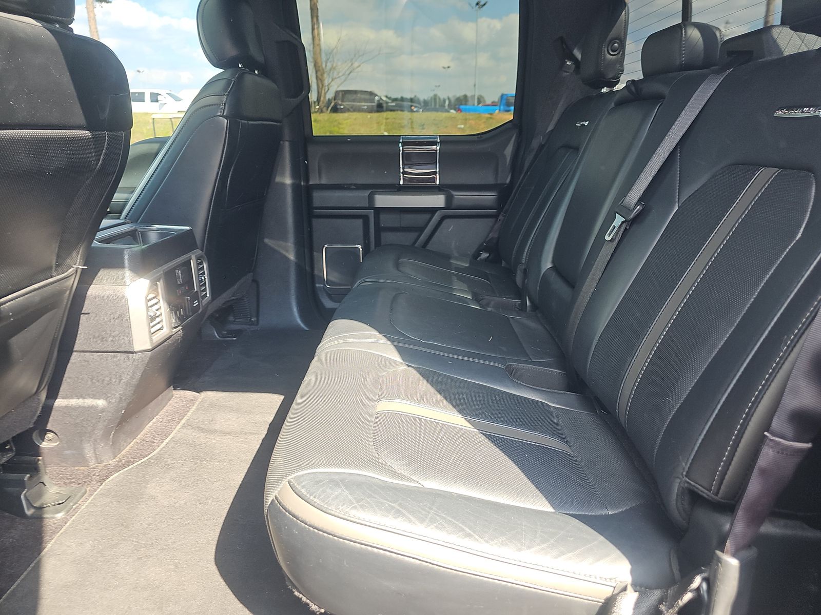 2017 Ford F-150 Platinum AWD