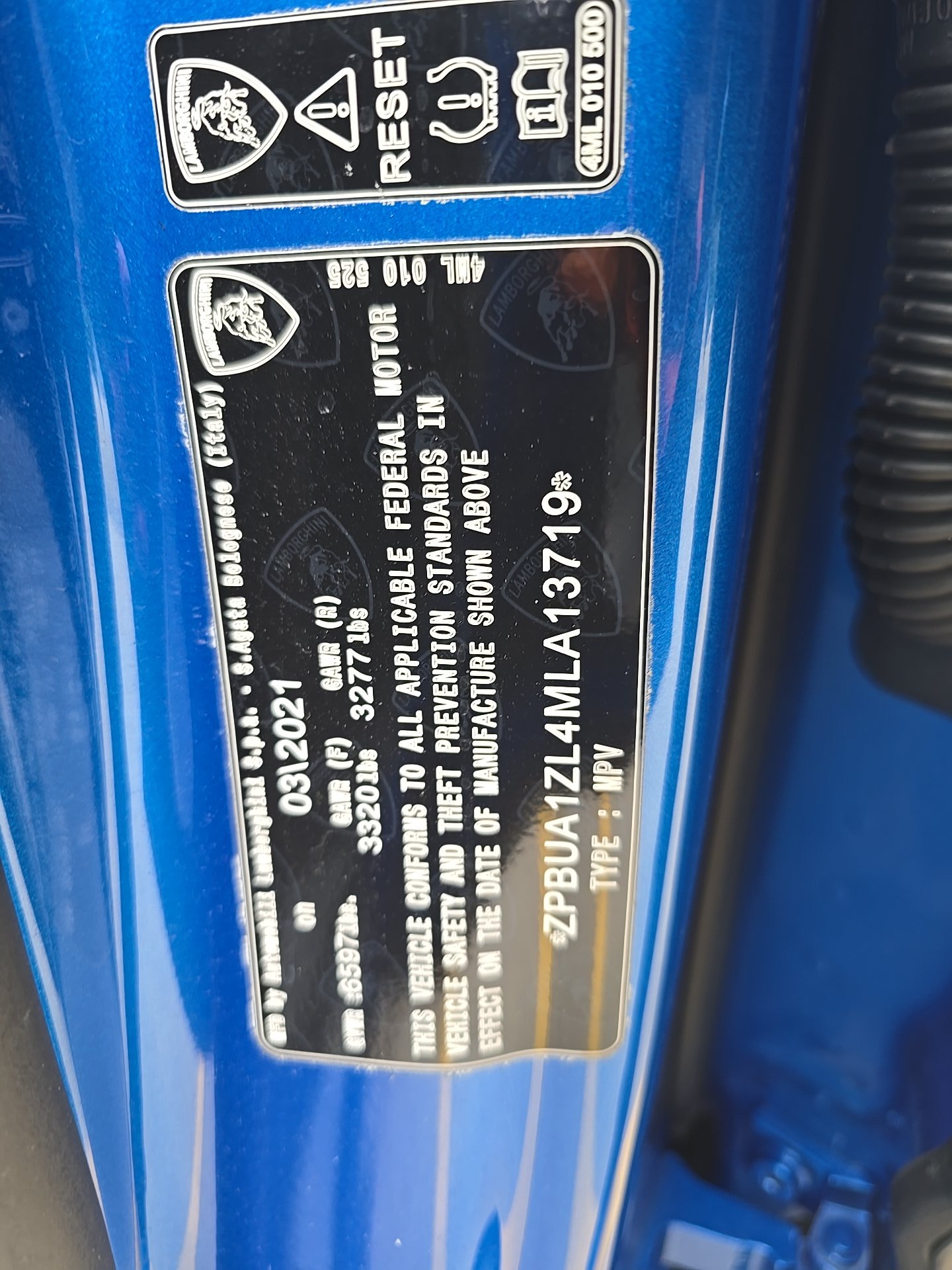 2021 Lamborghini Urus Base AWD