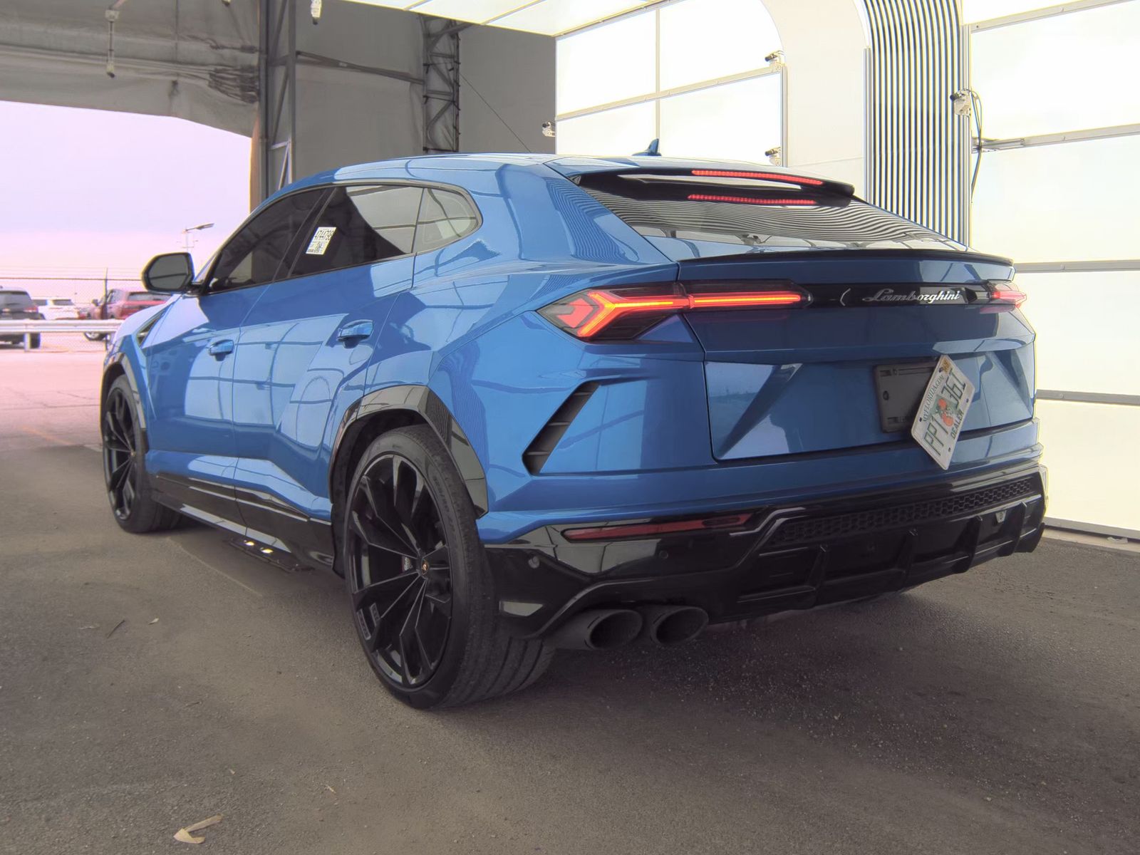 2021 Lamborghini Urus Base AWD