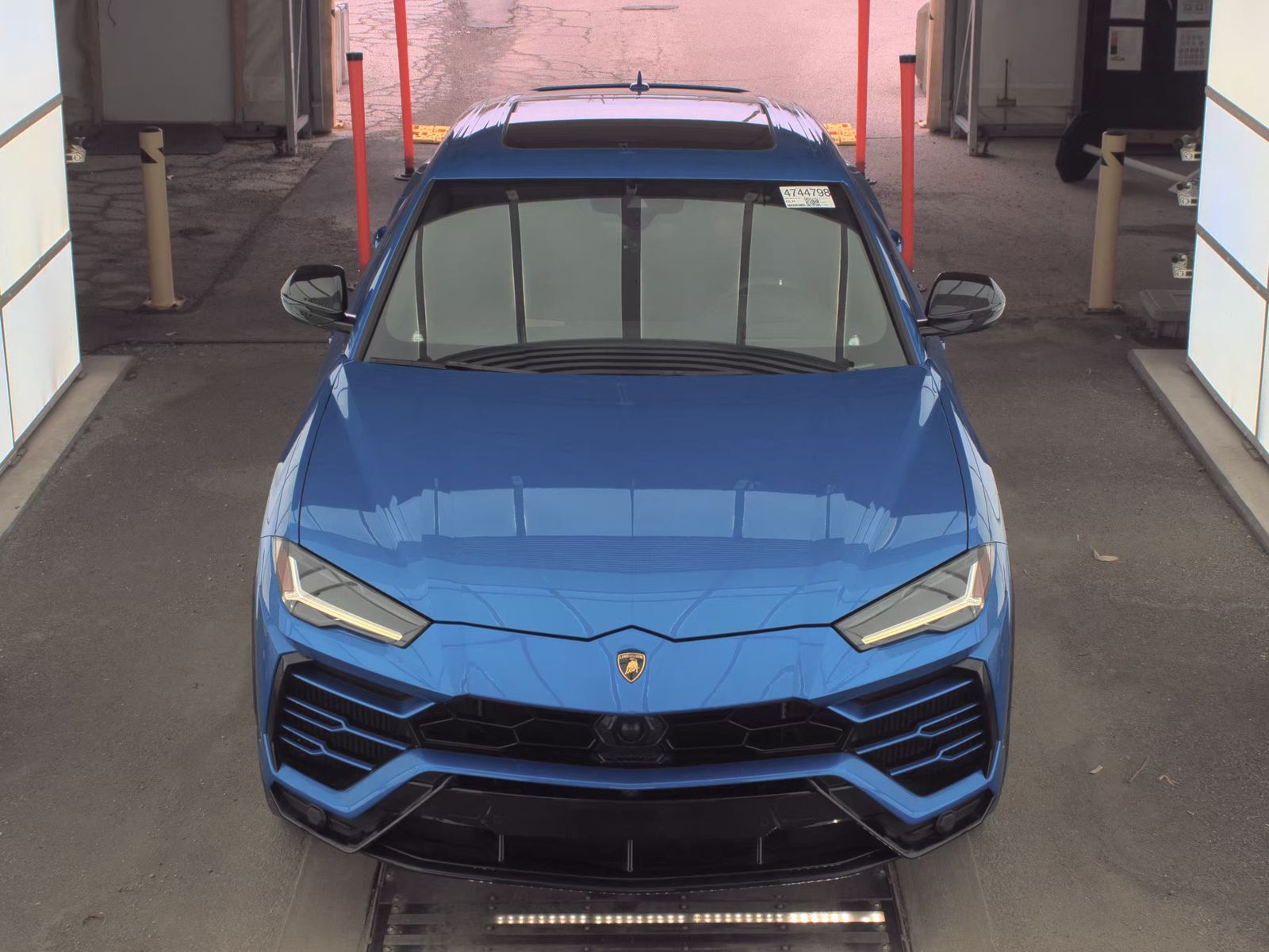 2021 Lamborghini Urus Base AWD