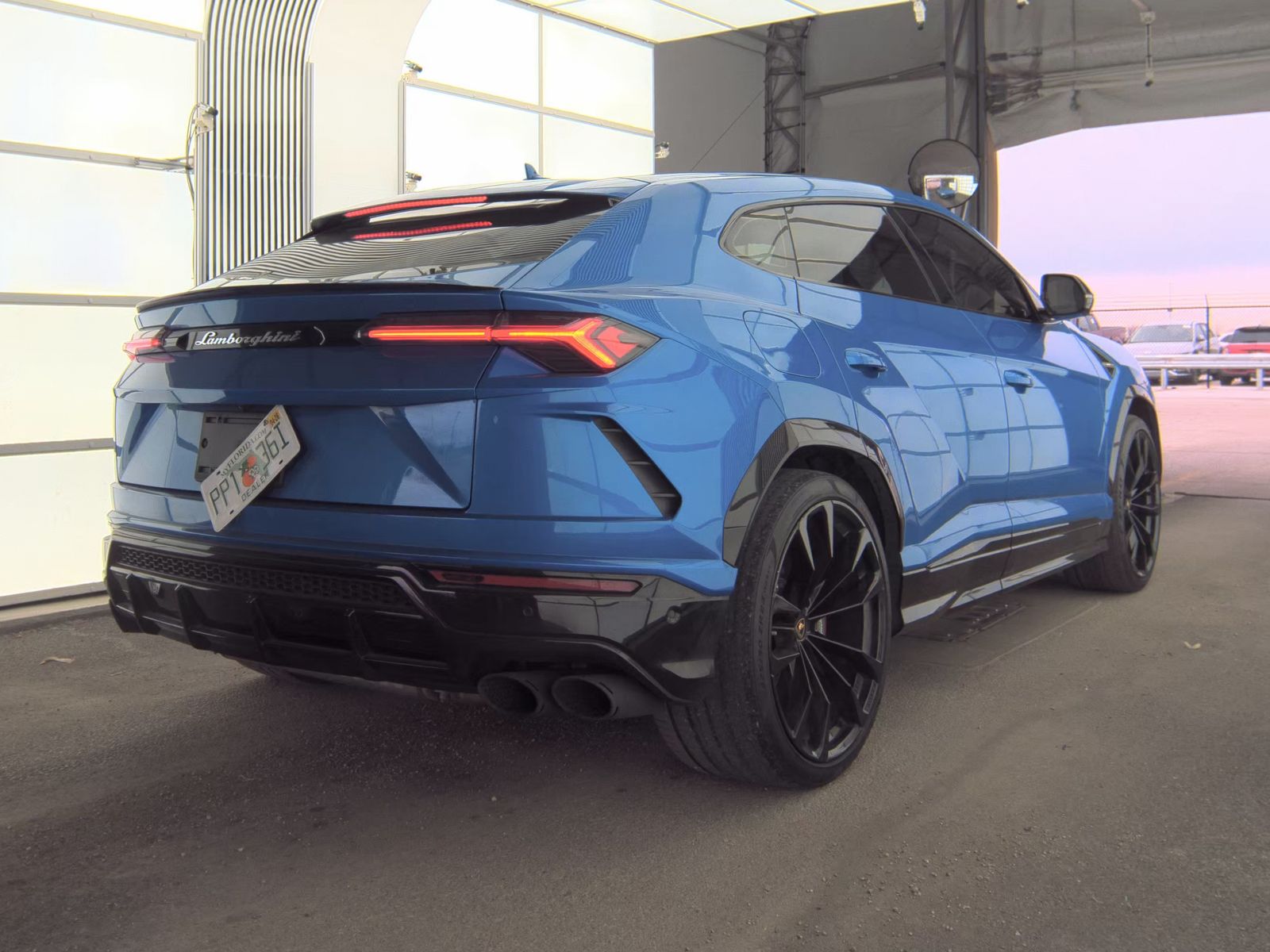 2021 Lamborghini Urus Base AWD