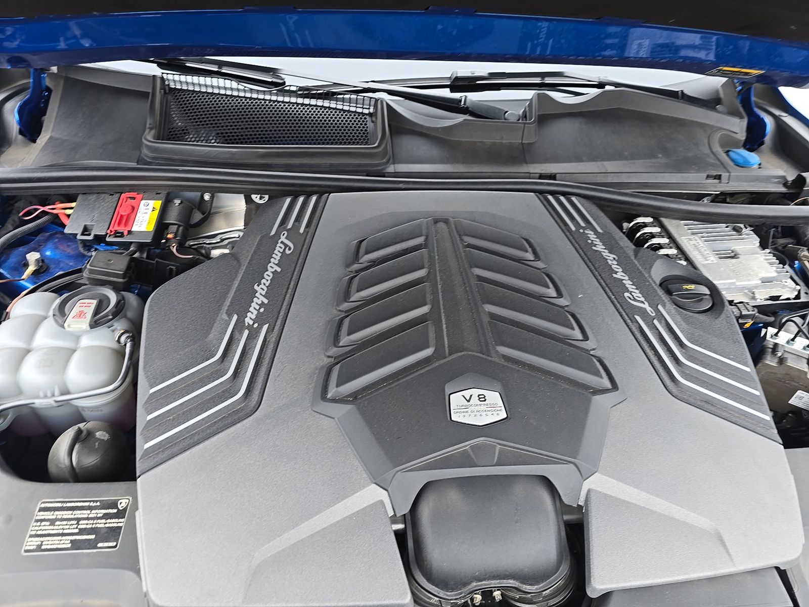 2021 Lamborghini Urus Base AWD