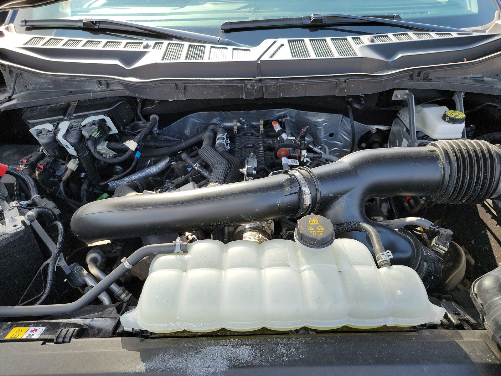 2025 Ford F-150 XLT AWD