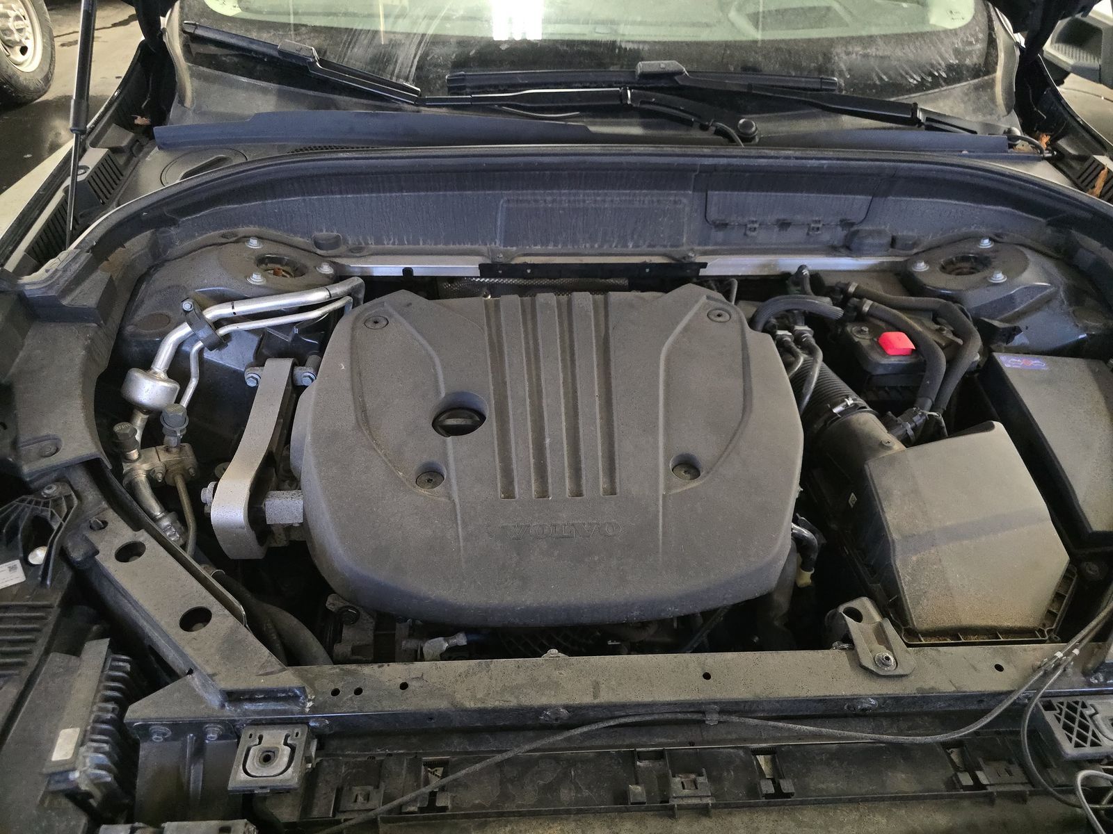 2022 Volvo XC60 B5 Momentum AWD