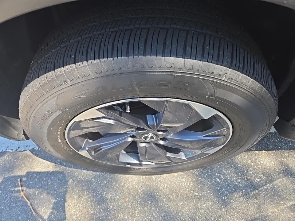 2026 Nissan Rogue SV FWD