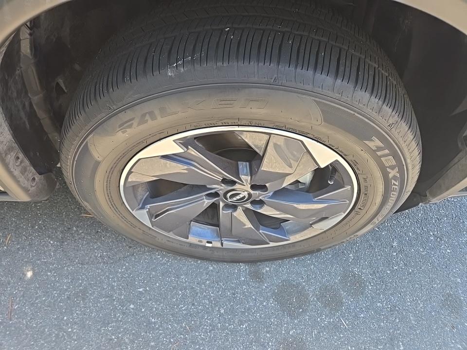 2026 Nissan Rogue SV FWD