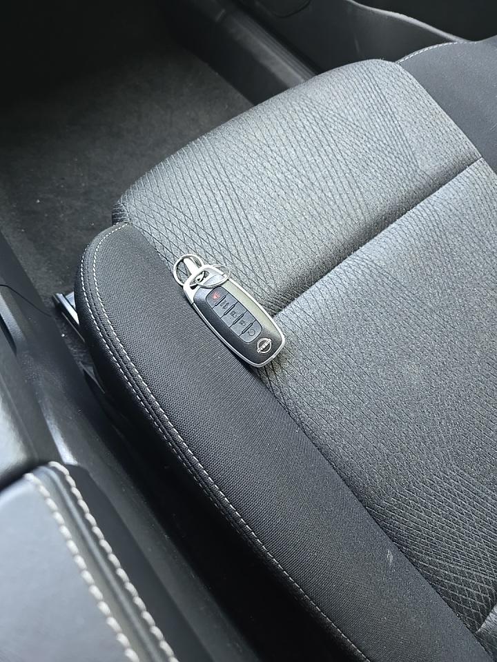 2026 Nissan Rogue SV FWD